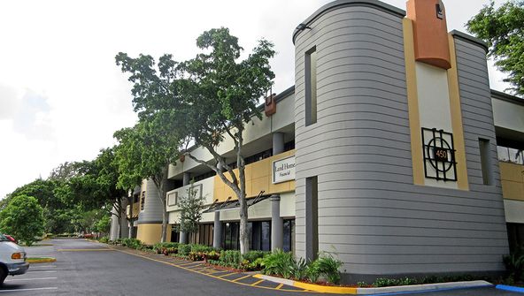 Hillsboro Executive : 350-600 Fairway Dr, Deerfield Beach, FL 33441